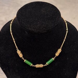 Vintage Sarah Coventry Oriental Lanterns faux jade MCM Necklace